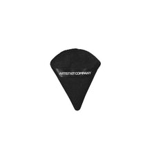 Cargar imagen en el visor de la galería, PUFF TRIANGLE/ ARTIST KIT COMPANY
